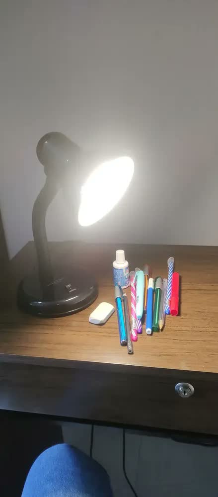Luminária Mesa Bivolt Abajur Articulada Quarto Escritório