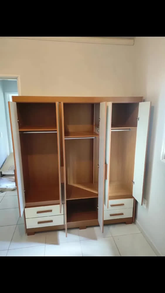 foto de Combo Furadeira GSB 185-LI + Chave Impacto GDR 200 Bosch Azul