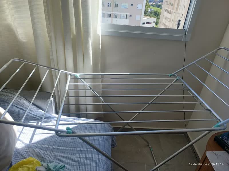foto de Varal De Chão Big Grande Reforçado Maxi Com Abas Alumínio 160cm 20kg