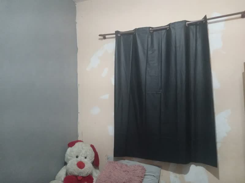 foto de Cortina Blackout De Pvc 1,10m X 1,30m Preto Corta Luz