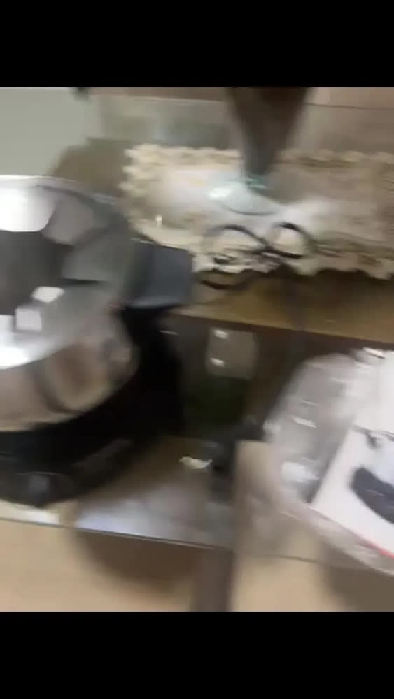 foto de Panela De Fondue Elétrica Mondial Le Gourmet Aço Inox