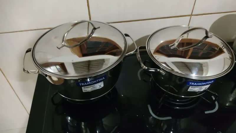 foto de Jogo de Panelas Allegra em Aço Inox com Fundo Triplo e Tampas de Inox 2 Peças Prateado Tramontina