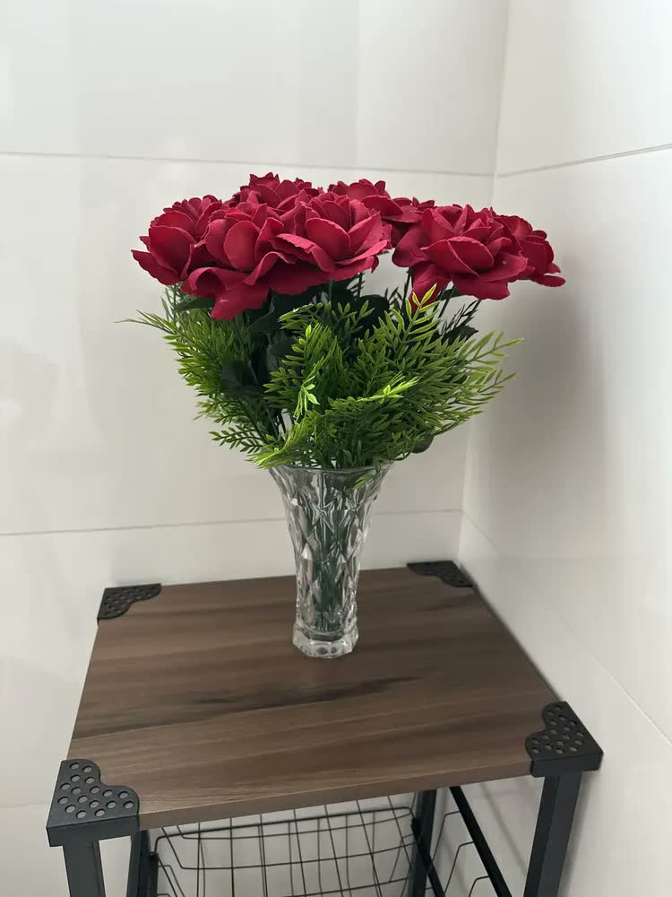 foto de Vaso Decorativo Vidro Cristal Jarrinho Arranjo Flores Sala Cor Incolor Decorado