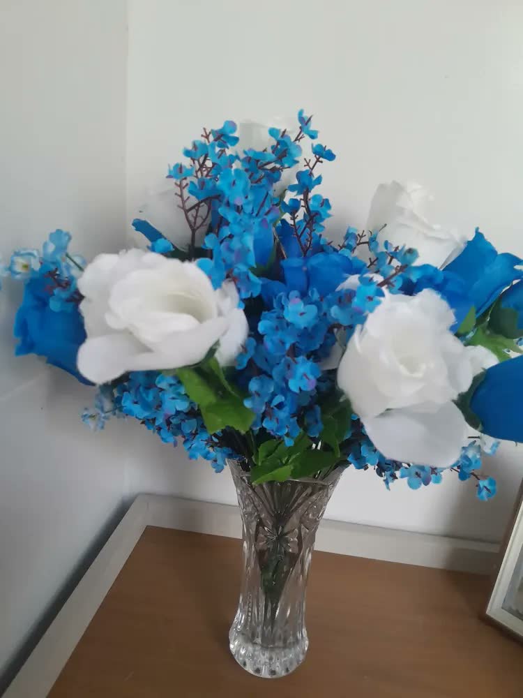 foto de Vaso Decorativo Vidro Cristal Jarrinho Arranjo Flores Sala Cor Incolor Decorado