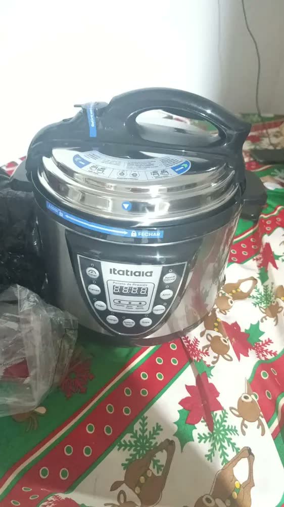 foto de Panela De Pressão Elétrica Midi 5l Inox Com Preto Itatiaia