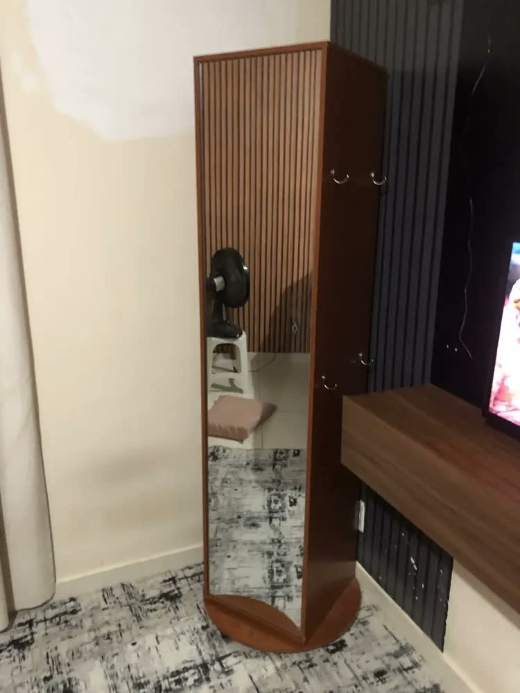 foto de Sapateira Giratória Esthela Com Espelho Para 12 Pares de Sapatos em MDF/MDP Branco