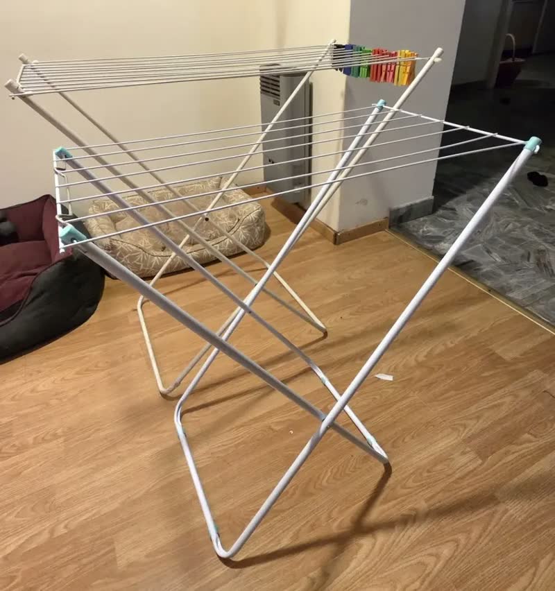 foto de Varal De Chão Dobrável Roupas Mor De Até 10kg De Aço 79 Cm