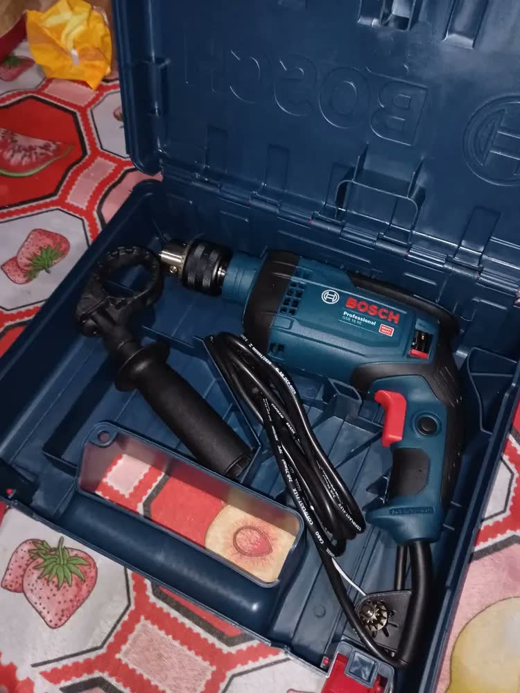 foto de Furadeira De Impacto 1/2 Pol 850w Gsb16re Com Maleta Bosch