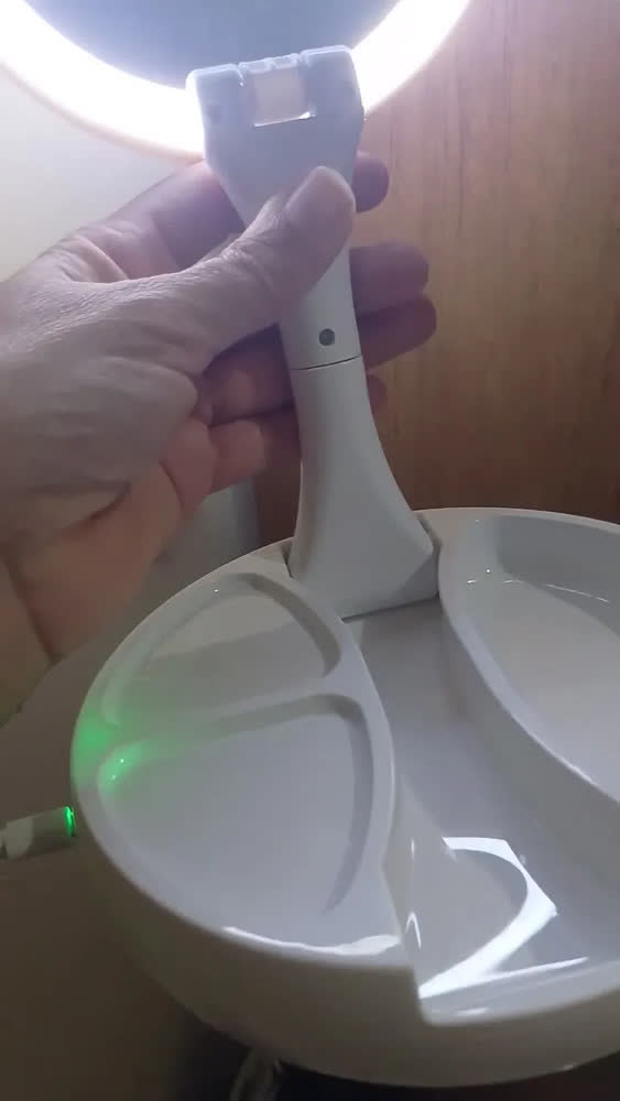 foto de Espelho Led Dobravel De Maquiagem Rosto Make