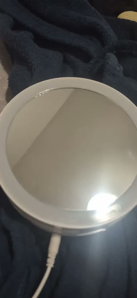 foto de Espelho Led Dobravel De Maquiagem Rosto Make