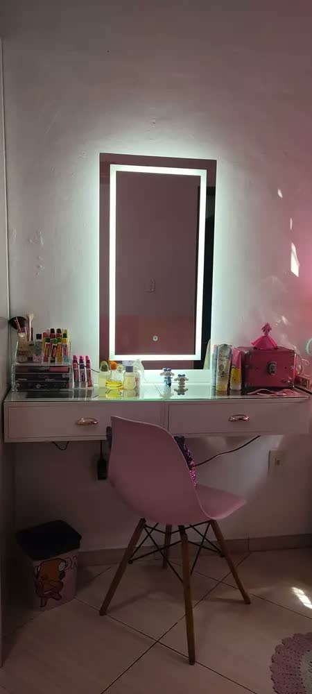 foto de Espelho retangular 90x50 jateado com led 3 cores e touch moldura led frio