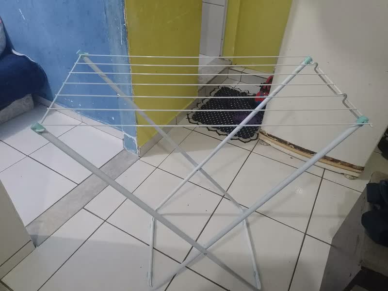 foto de Varal De Chão P/ Roupas Aço Slim Branco Dobrável Mor