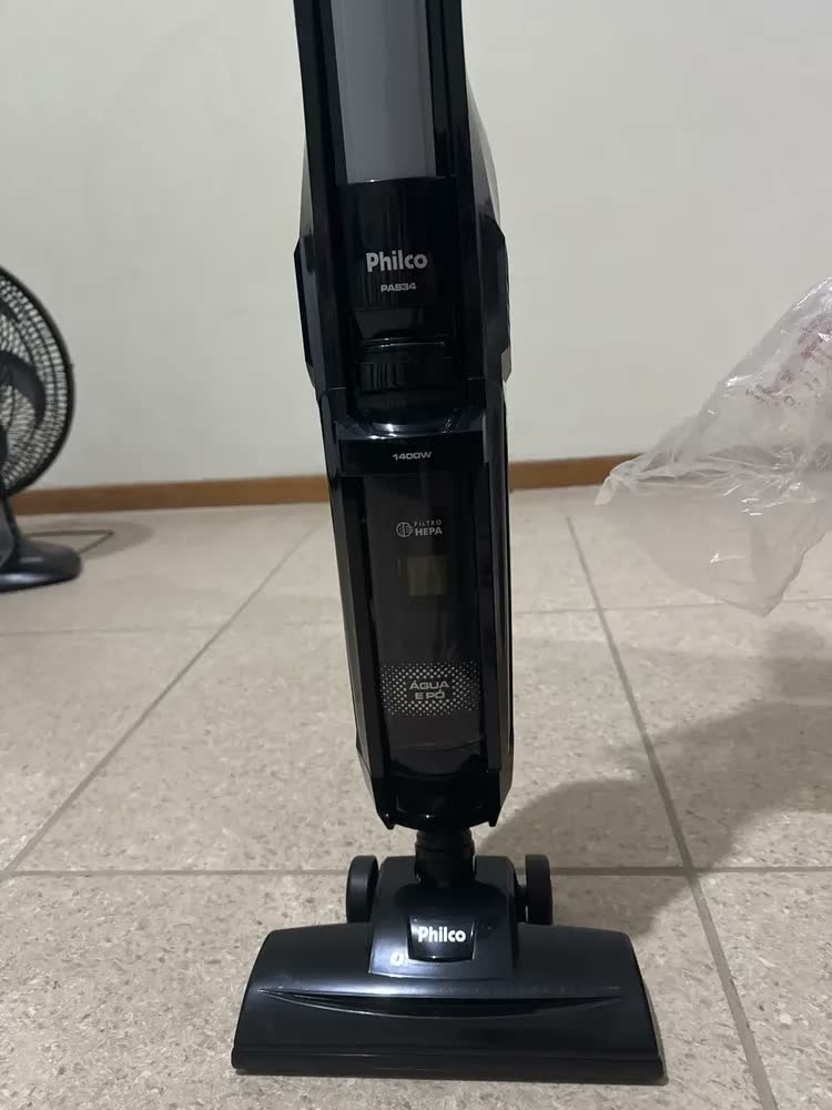 foto de Aspirador De Pó E Água Vertical Pas3000 Philco Cor Preto 110