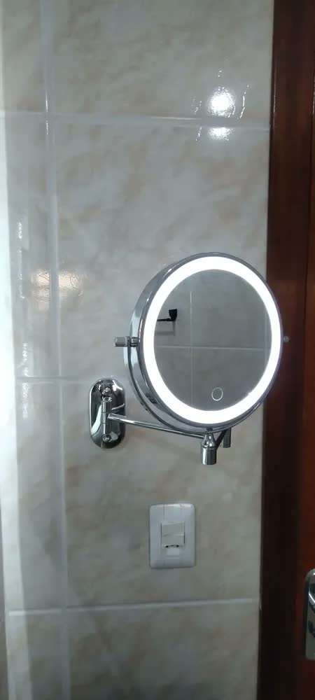 foto de Espelho Aumento 5x Iluminado Articulado Parede Barbear Led