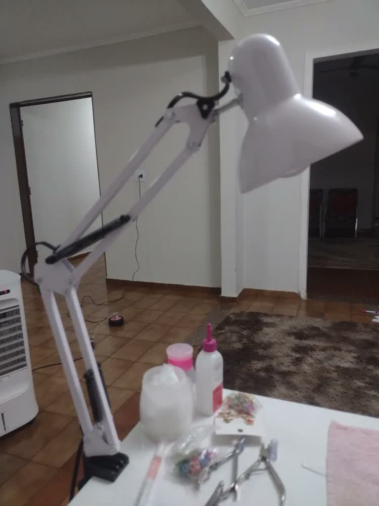 foto de Luminária De Mesa Bancada Ideal Para Manicure Profissional