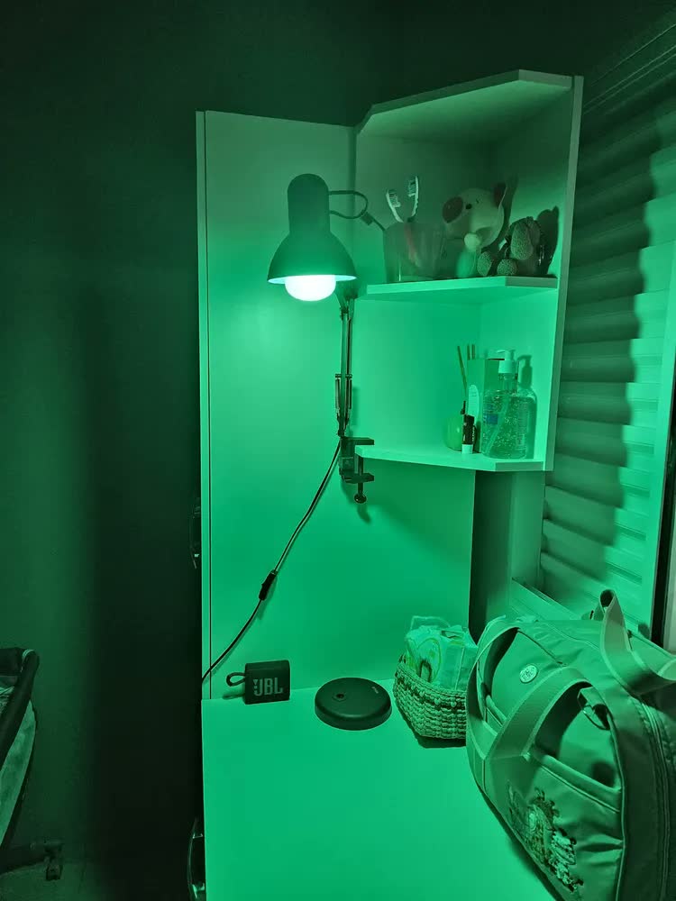 foto de Luminária De Mesa Bancada Ideal Para Manicure Profissional