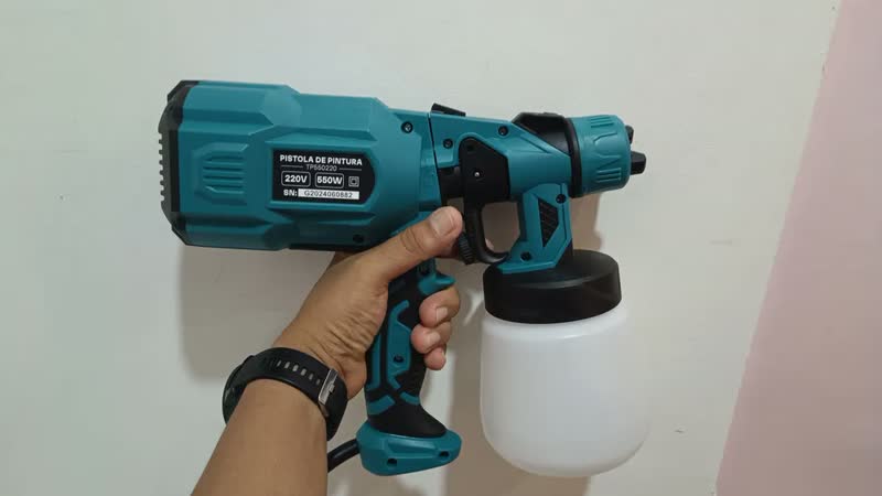 foto de Pistola de pulverização elétrica para pintura hvlp Tssaper TP550 do 800mL cor azul-turquesa 550W