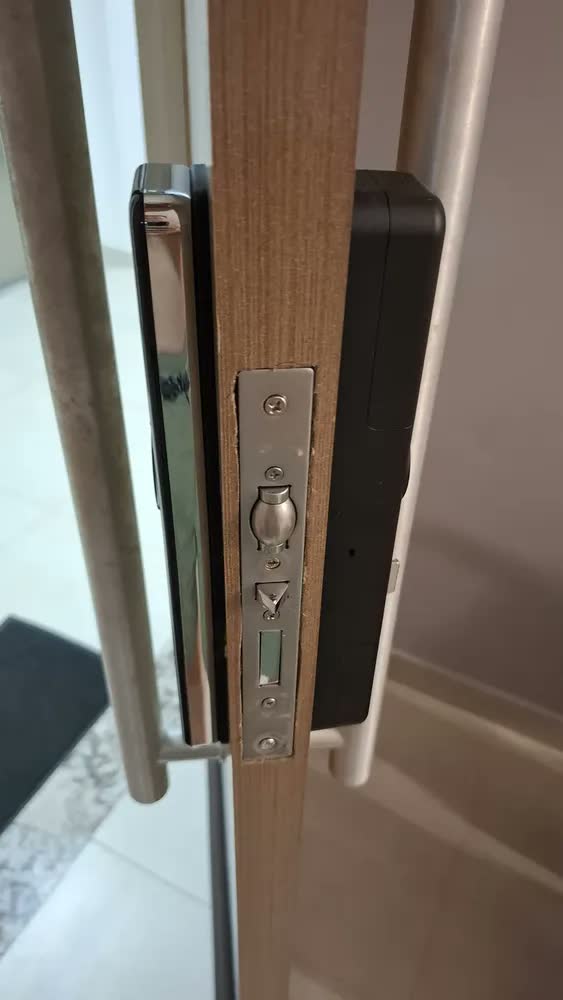 foto de Fechadura Eletronica Intelbras Mfr7001 Preta Rolete Digital