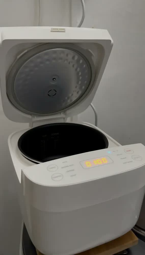 foto de Panela Elétrica de Arroz Xiaomi Smart Multifuntional Rice Cooker MFB120A-1 710 Watts 3 Litros Branco