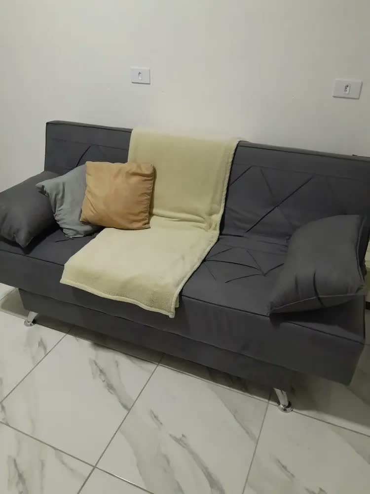 foto de Sofá cama 1,80m Íris Suede Cinza Adonai Estofados