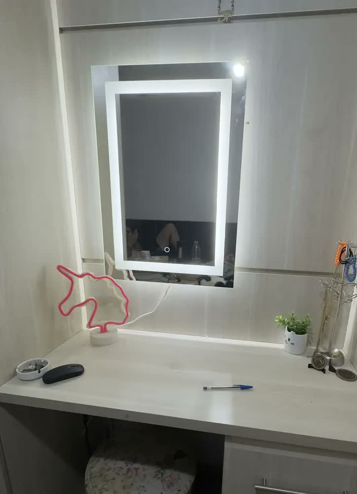 foto de Espelho Retangular com LED Touch 70x50cm Royalle para Banheiro 3 Cores