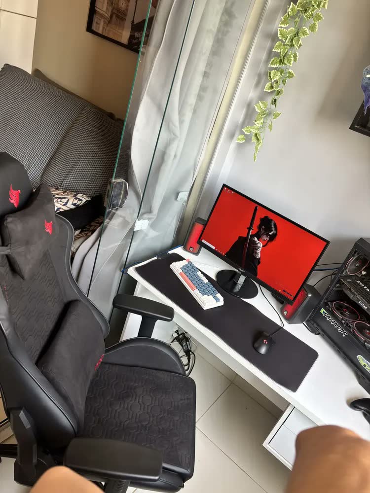 foto de Cadeira Gamer Pichau Donek Pro, Preto E Vermelho