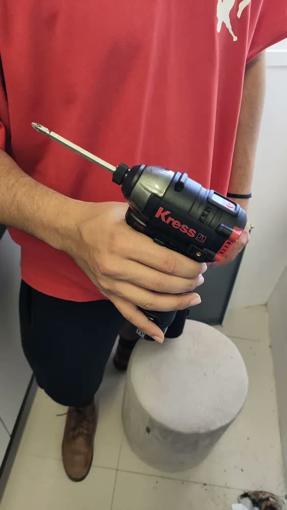 foto de Parafusadeira Impacto 12v 2x 2ah Brushless Kub50.2 Kress