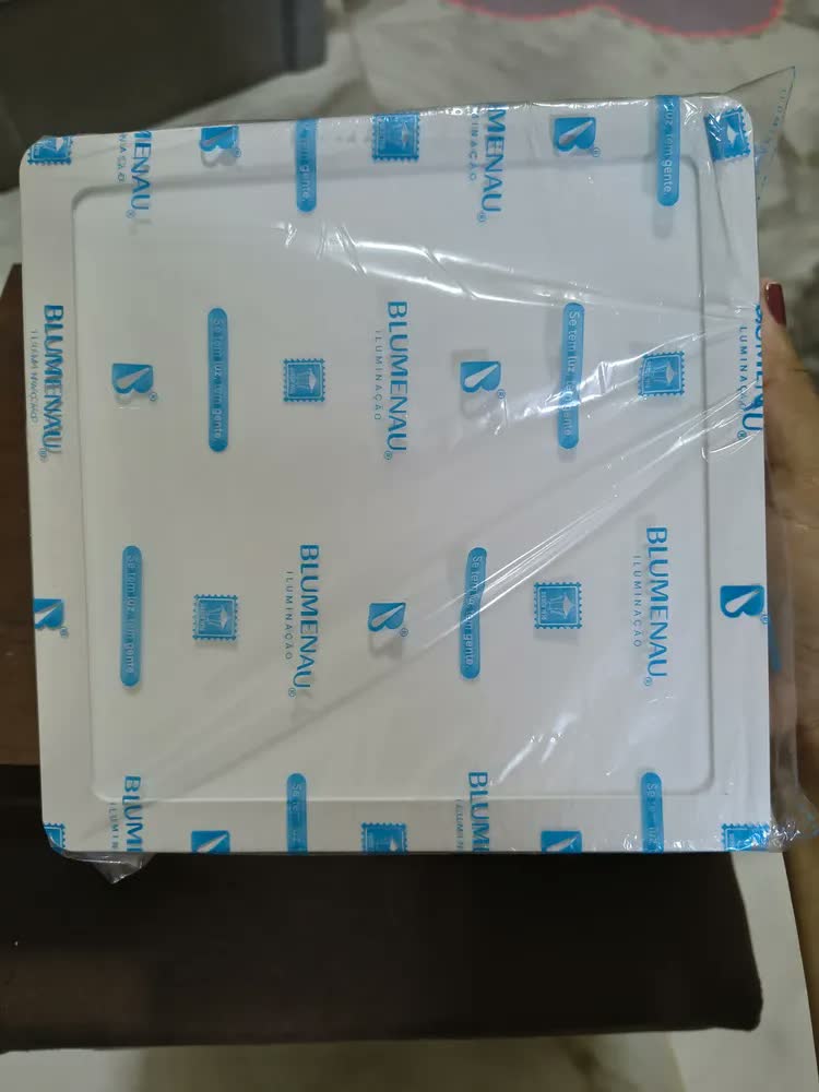 foto de Plafon Quadrado LED 18W Branco-Frio Teto Blumenau 6500K