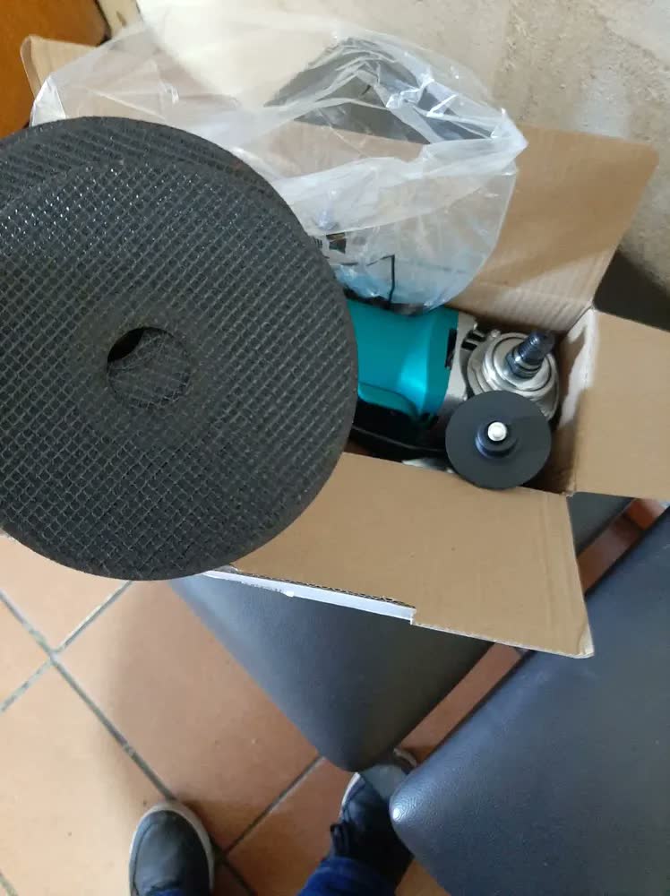 foto de Esmerilhadeira Lixadeira Elétrica 880w 115mm 11000rpm