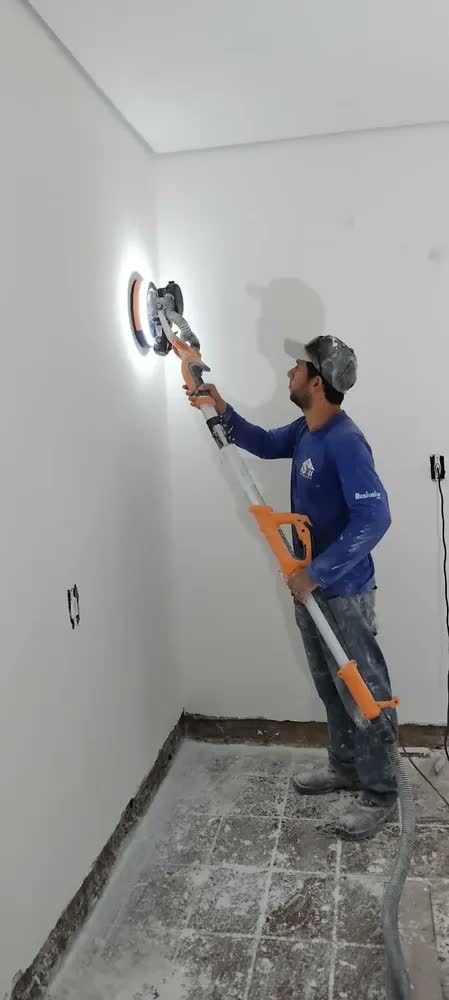 foto de Lixadeira C/ Aspirador Led Parede E Teto Girafa 750w Cor Amarelo Frequência 60 Hz