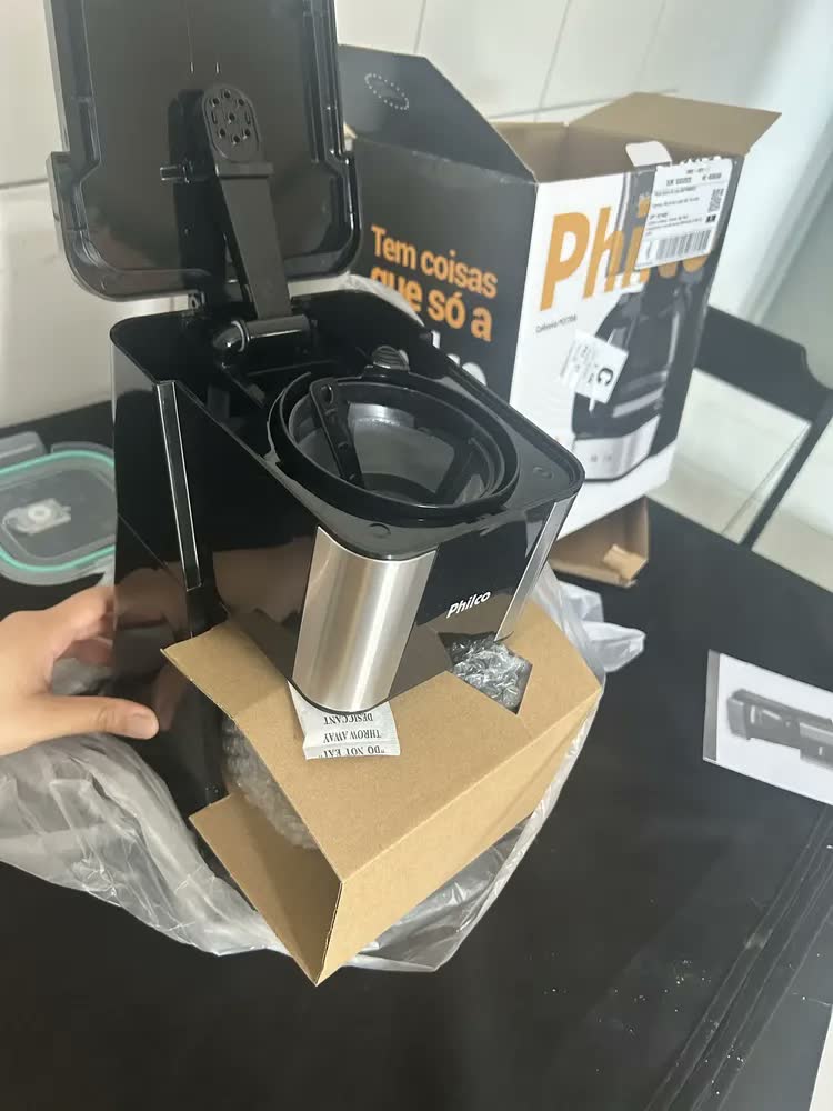 foto de Cafeteira Philco Pcf20a 720mL 20 cafezinhos 650W