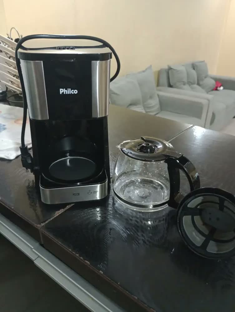 foto de Cafeteira Philco Pcf20a 720mL 20 cafezinhos 650W