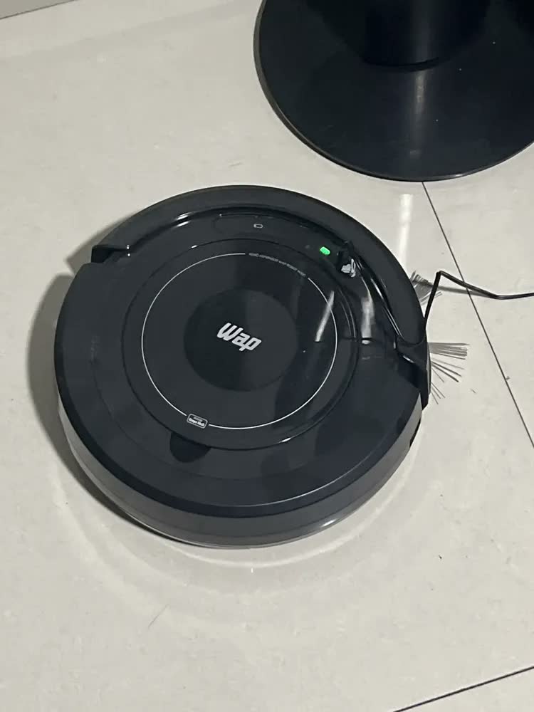 foto de Aspirador De Po Wap Robot W100 17w Preto