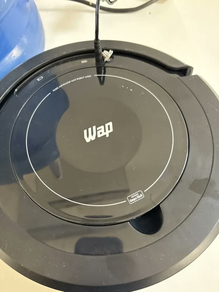 foto de Aspirador De Po Wap Robot W100 17w Preto