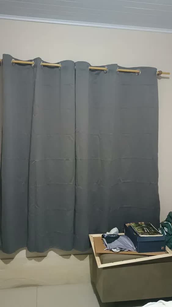 foto de Cortina Blackout 2 Metros Janela Tecido Blecaute 2,80x1,80