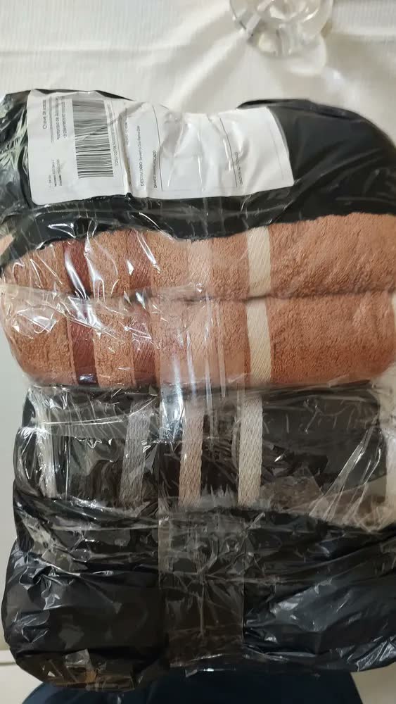 foto de Jogo De Toalhas Banho Gigante 4 Peças Lumina Karsten
