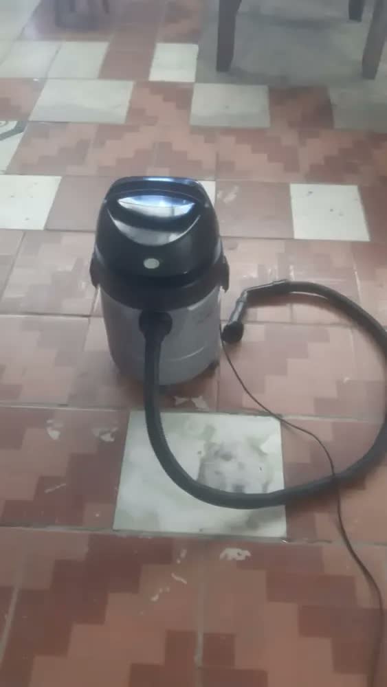 foto de Aspirador Água E Pó Electrolux Bps1s - 1000w