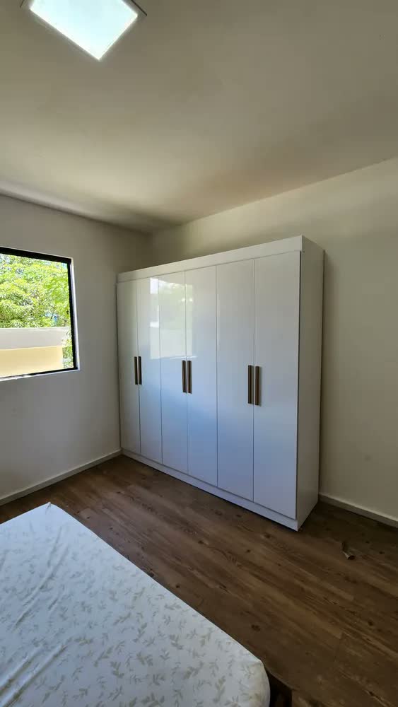 foto de Guarda-roupa Casal Bartira Ville Com 6 Portas E 2 Gavetas Cor Café