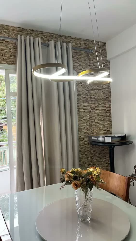 foto de Luminária Pendente LED Dourada VOLTIS com 3 Cores de Luz, 75cm