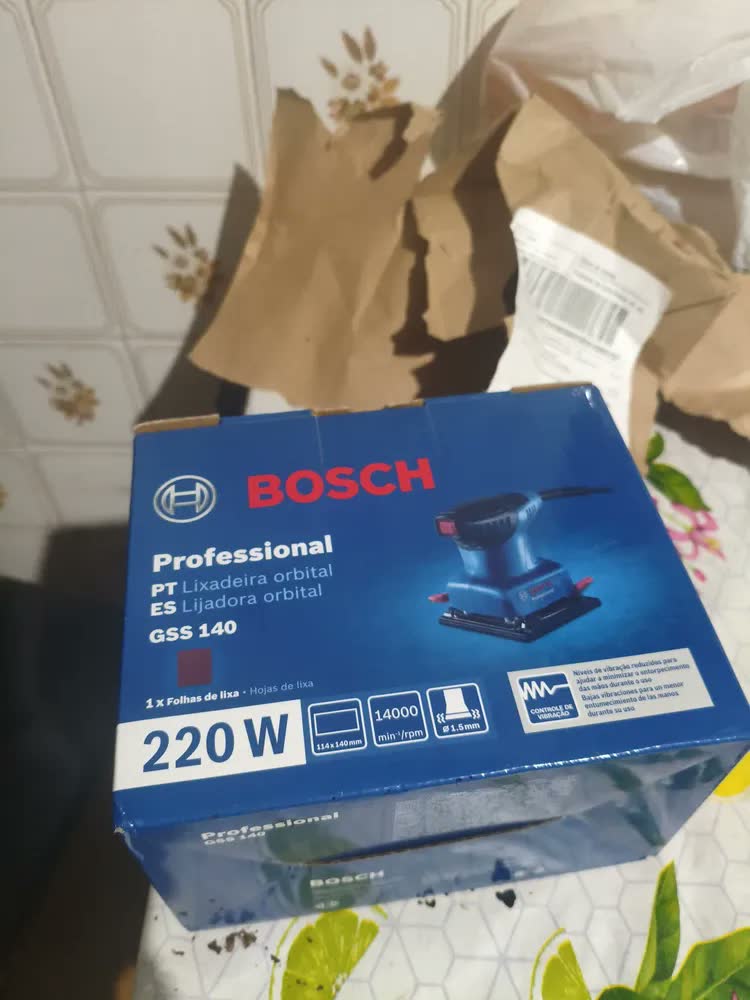 foto de Lixadeira Bosch Orbital Gss 140 220w
