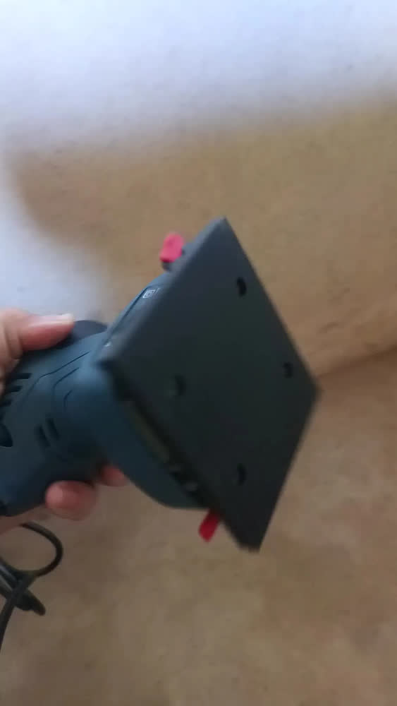 foto de Lixadeira Bosch Orbital Gss 140 220w