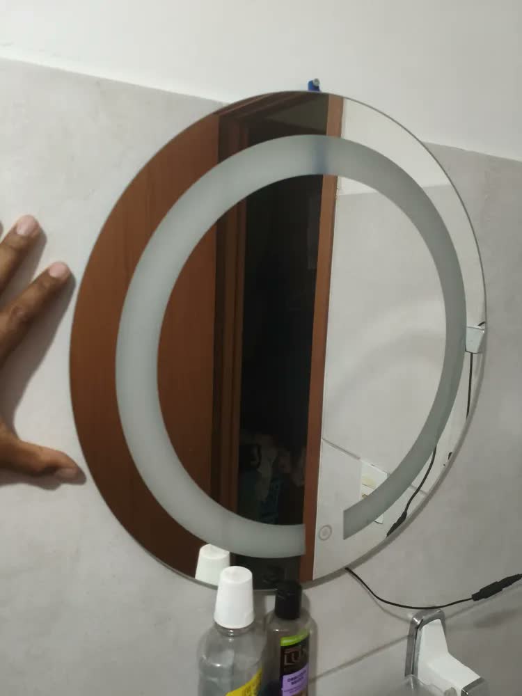 foto de Espelho Com Led Para Maquiagem 50cm Iluminado Touch Screen