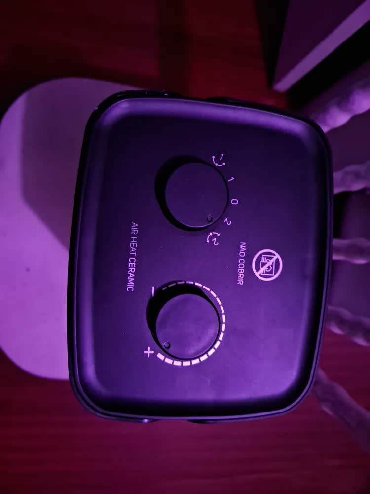foto de Aquecedor Elétrico Portátil Wap Air Heat Ceramic 3 em 1 220V