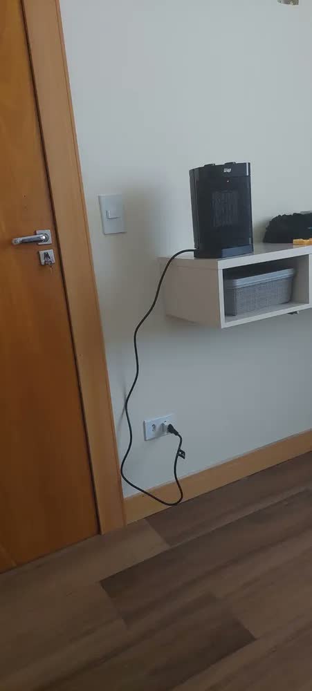 foto de Aquecedor Elétrico Portátil Wap Air Heat Ceramic 3 em 1 220V