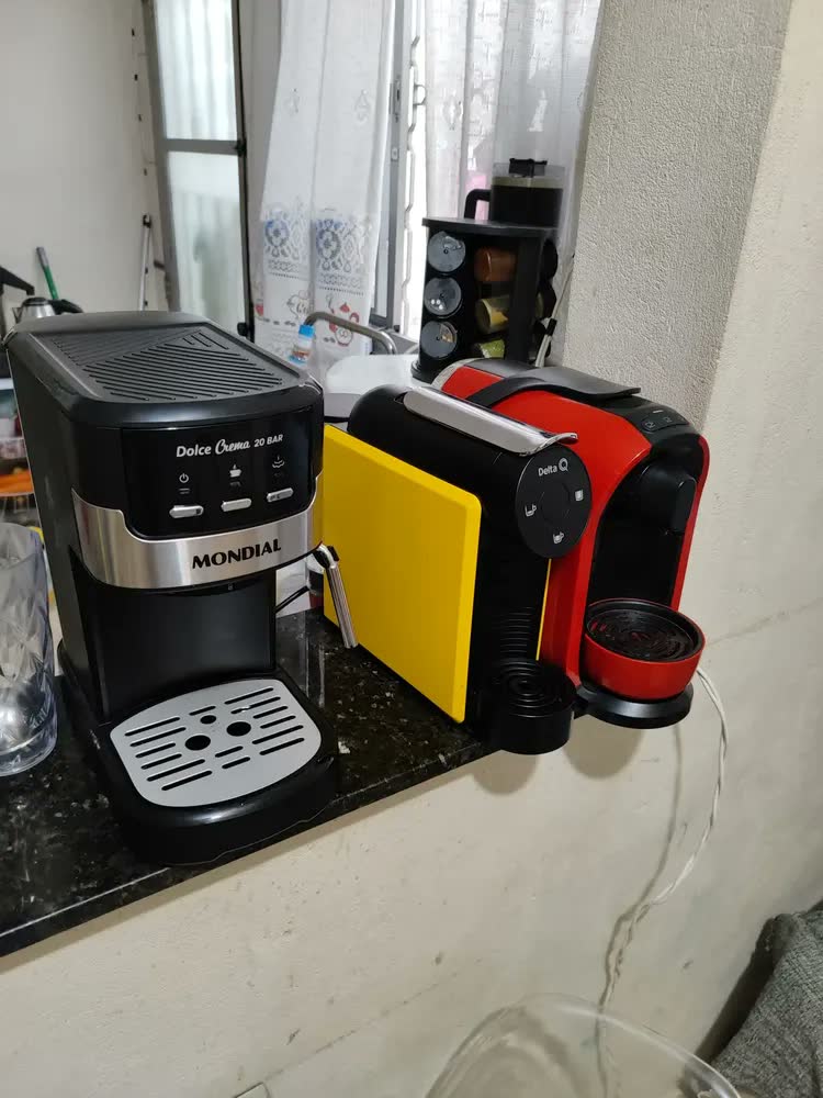 foto de Cafeteira Espresso Dolce Crema 20 Bar Mondial C-20-EC