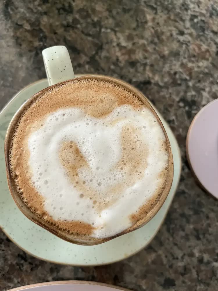 foto de Cafeteira Espresso Dolce Crema 20 Bar Mondial C-20-EC