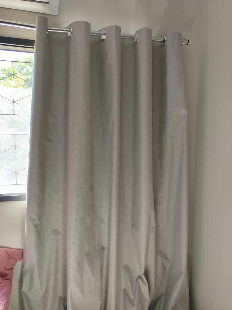 foto de Cortina Linho Vedação 100% Blackout 4m X 2,30 M Tecido