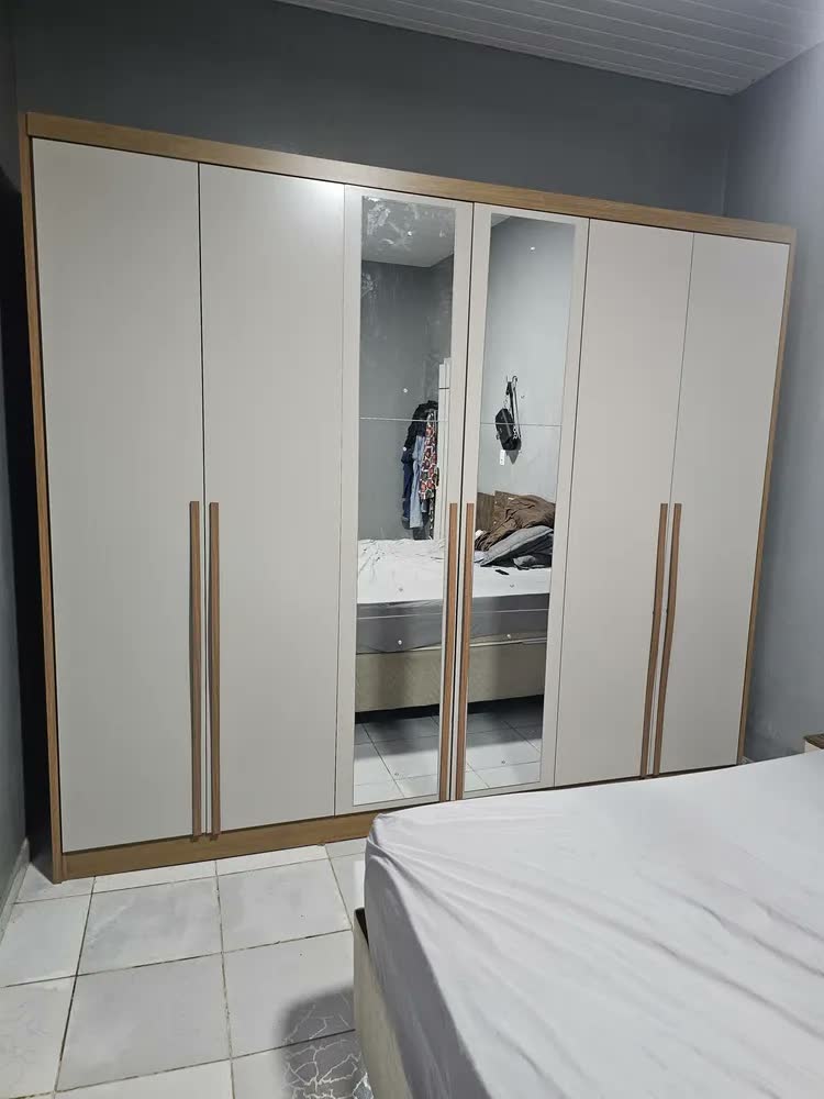 foto de Guarda Roupa 6 Portas 6 Gavetas