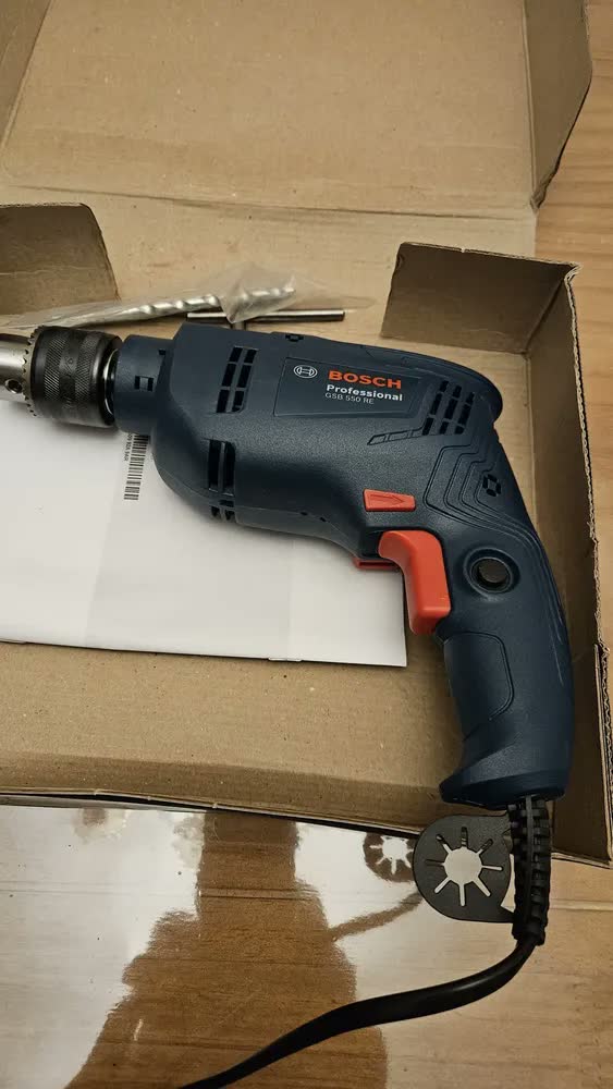 foto de Furadeira Impacto E Parafusadeira 1/2 550w Bosch Gsb 550re