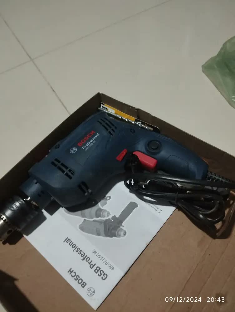 foto de Furadeira Impacto E Parafusadeira 1/2 550w Bosch Gsb 550re